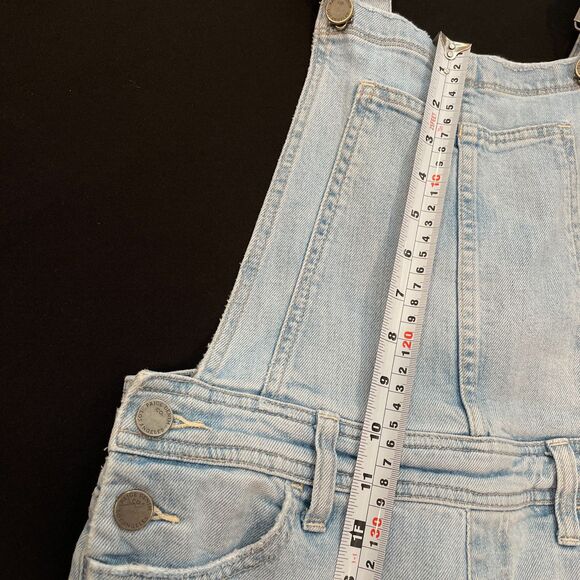 ~ PAIGE XS 26 Overalls Boho Light Blue Wash High Rise Sierra Denim Raw Hem 2 4 - Picture 9 of 16